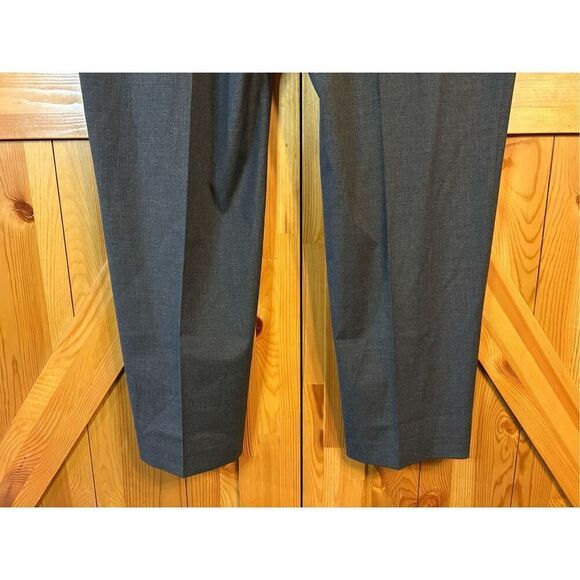 Shaquille O'Neal XLG Big and Tall Stretch Fabric Classic Fit Flat Front Suit Pa - Picture 5 of 7